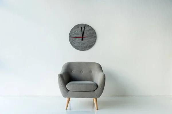 Explore Office Furniture Stores with Ergonomic Office Collections